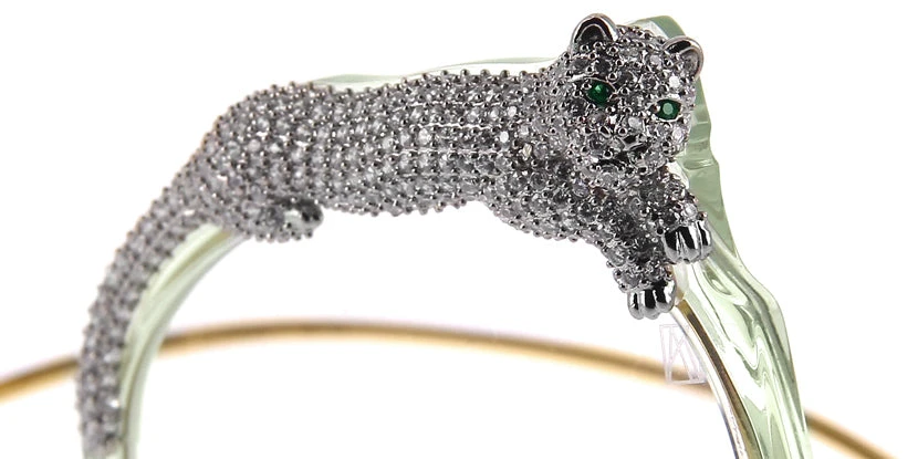 Anna-Karin Karlsson Rose Et Le Reve Optical Jade Limited 1st Edition 6 Anna-Karin Karlsson Rose Et Le Reve Optical Jade Limited 1st Edition - Image 4